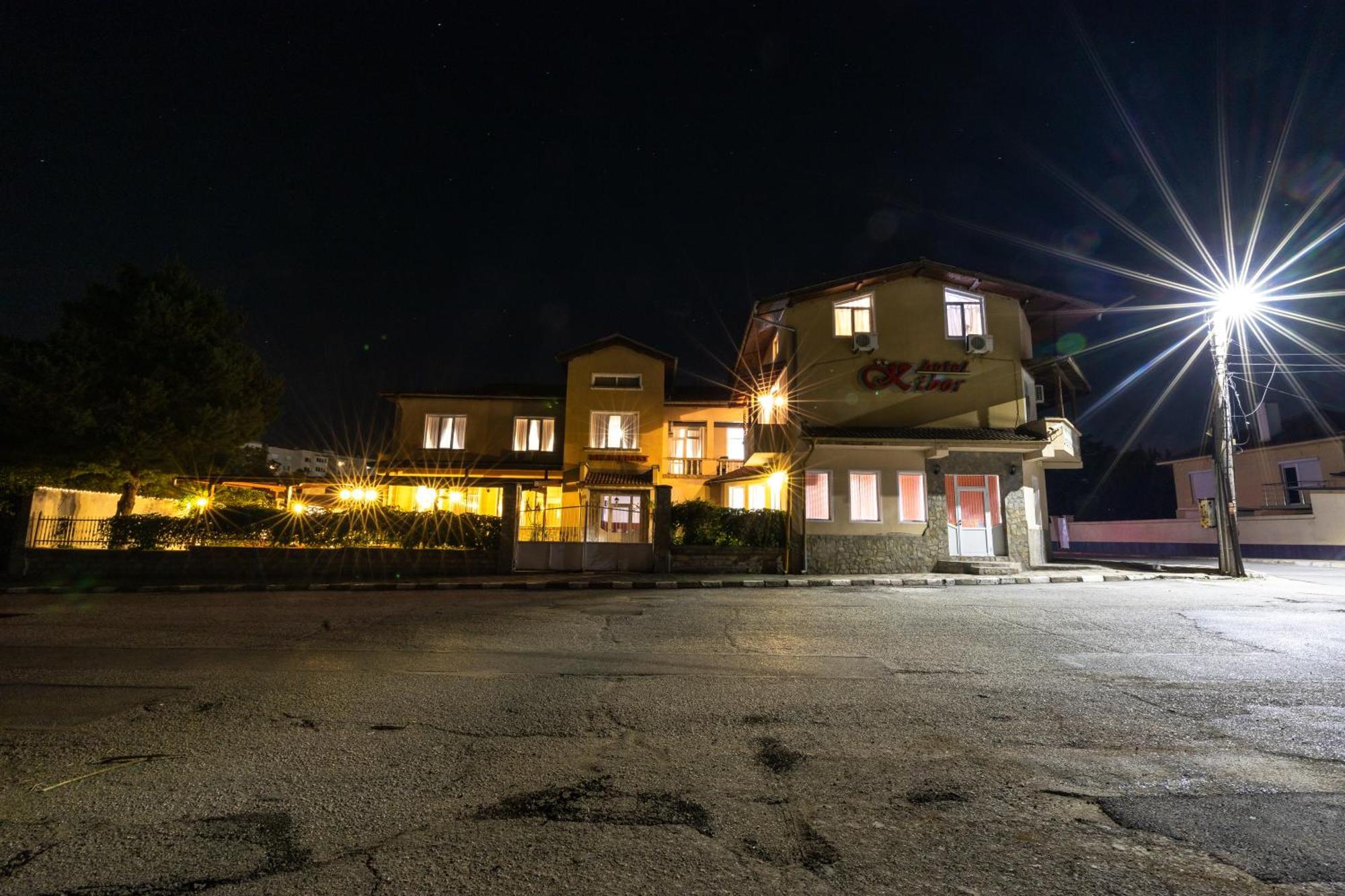 Hotel Kibor Gulubovo  Exterior photo